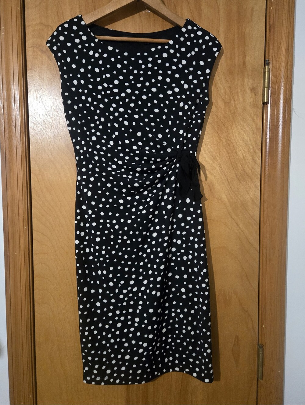 The Limited Black and White Polka Dot Tie-Waist Sheath Dress Size XS